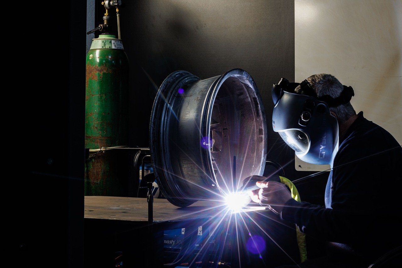 Spawanie felg aluminiowych – techniki spawania